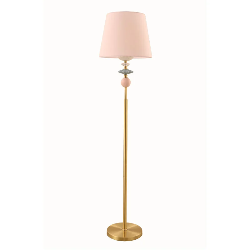 Miks valida oma ruumi jaoks Sandy Gold Drum Shade portselanist põrandalamp?